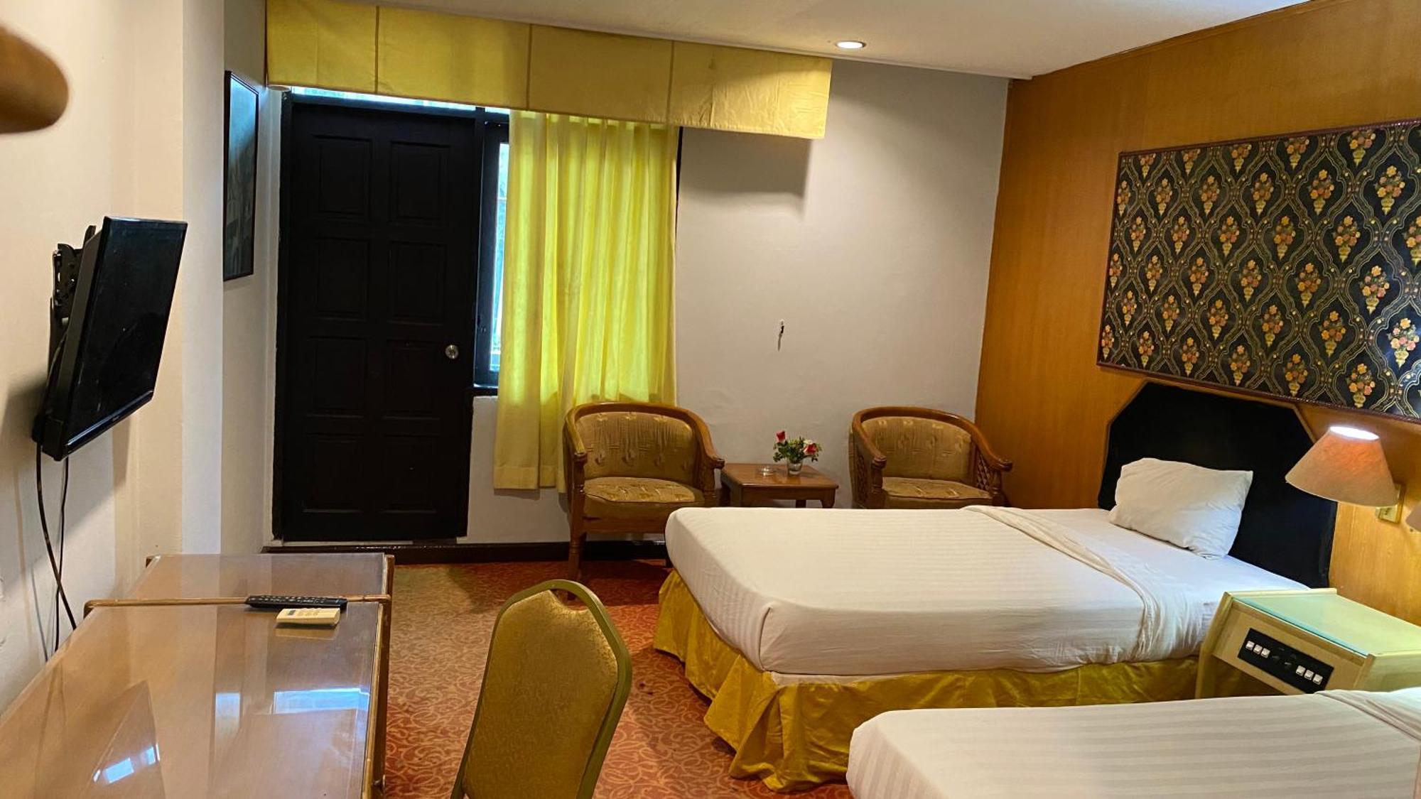 Mas Graha Hotel プカンバル エクステリア 写真